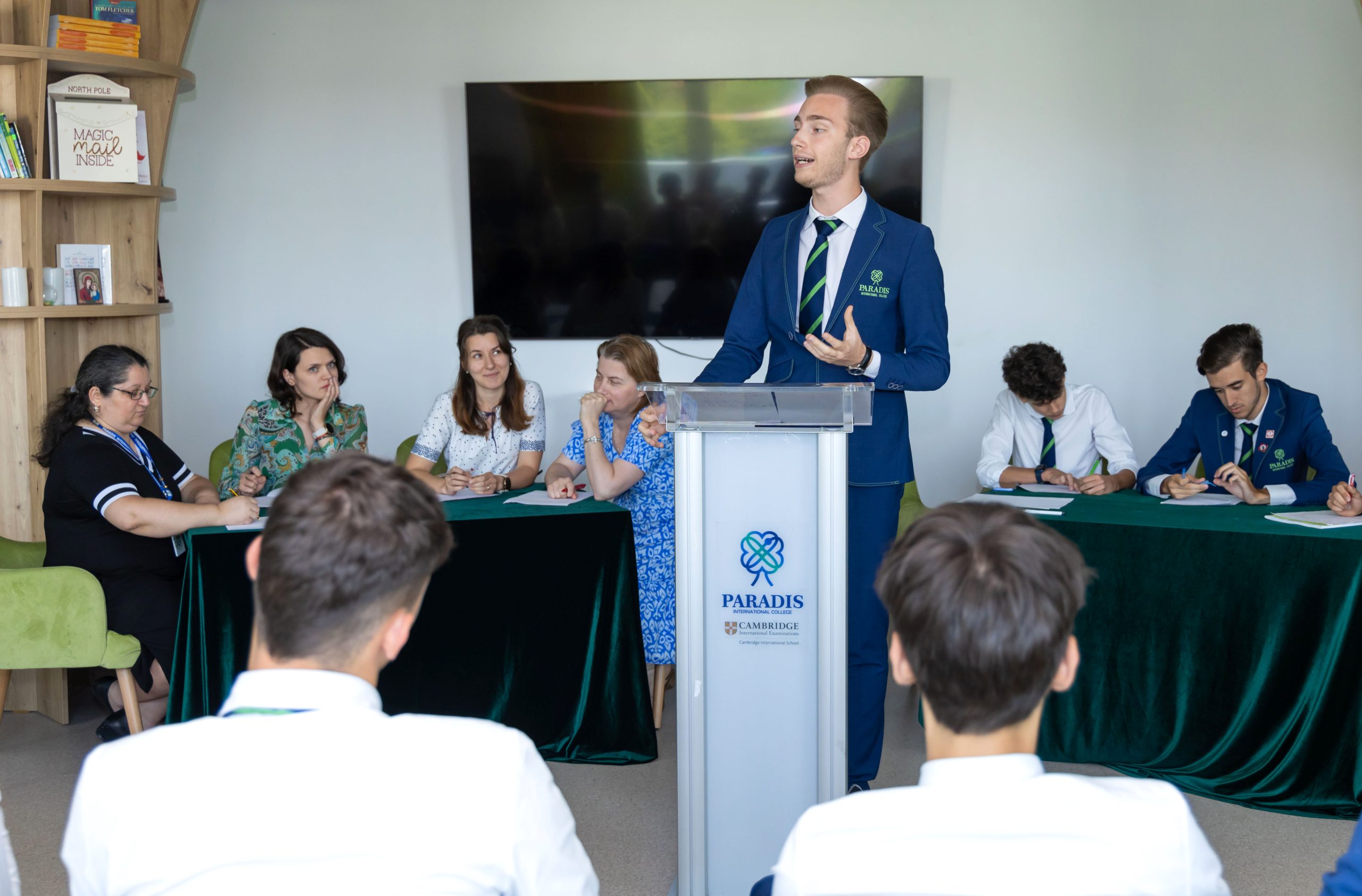 Debate Club